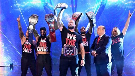 PHOTO Heartwarming Real Life Bloodline Reunion At WWE Royal Rumble 2023