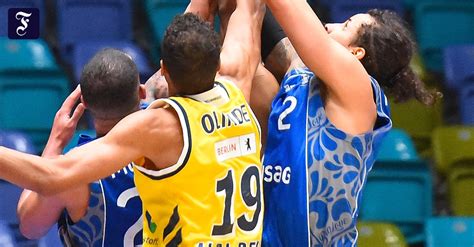 Basketball Frankfurt Skyliners Verlieren Gegen Alba Berlin