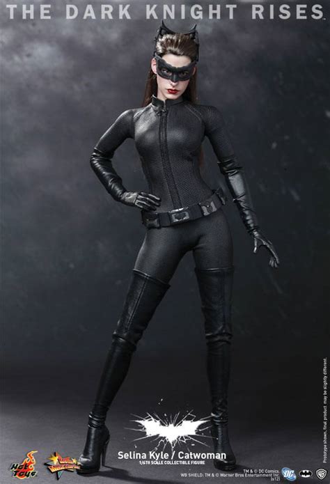 Hot Toys MMS TDK Rises Selina Kyle Catwoman Hot Toys Complete