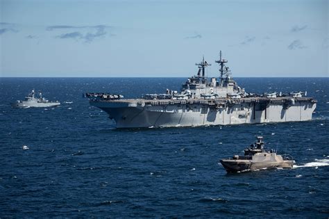 U S Navy On Twitter Usnavy Photos Of The Day Usskearsarge