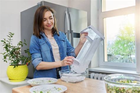 Frigidaire Ice Maker Stuck How To Fix Fork Spoon Kitchen