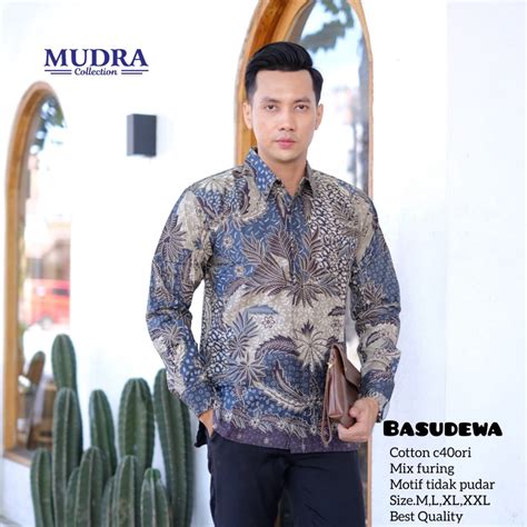 Kemeja Batik Mudra Collection Men S Long Sleeve Batik Latest Batik Solo