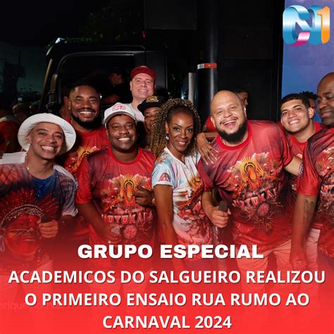 Rj Acad Micos Do Salgueiro Realizou O Primeiro Ensaio De Rua Rumo Ao