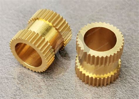 Open Insert Nuts For Plastics Mouldings Round Without Shoulder Non