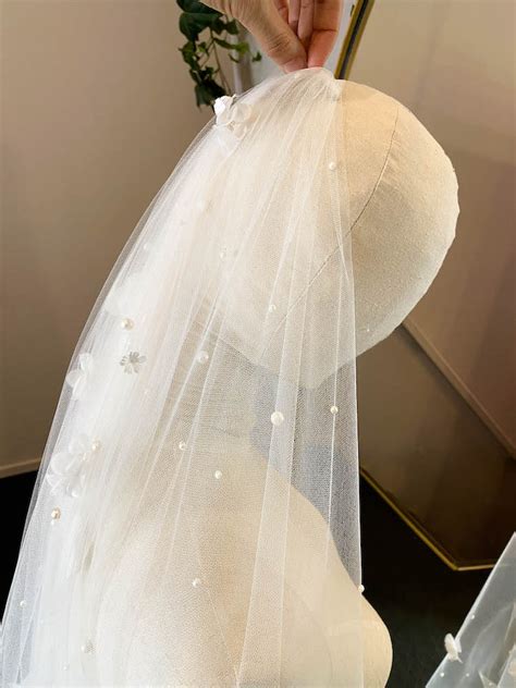 How To Bustle A Wedding Veil Tania Maras