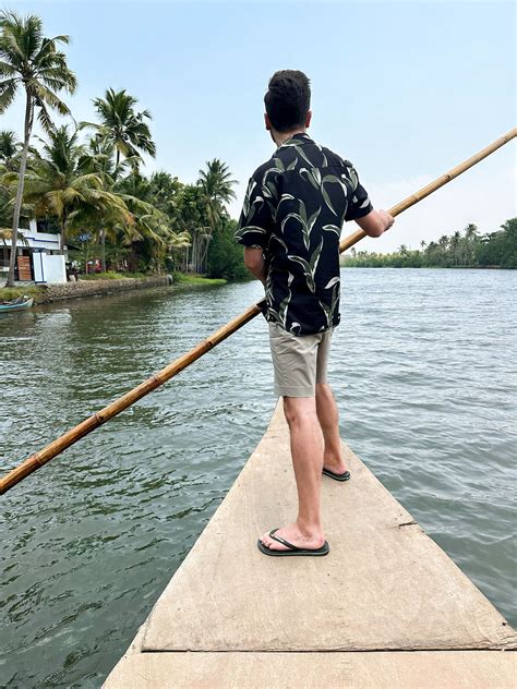 Kochi's Backwaters: A Feast for the Senses