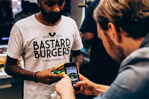 Jävligt Gott gör månadens burgare på Bastard Burgers Recept