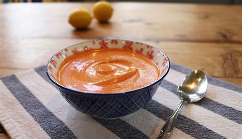 Cheesy Drizzle Sauce | Plant-Based Recipe | SmartyPlants