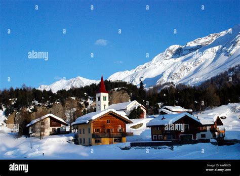 Maloja ski hi-res stock photography and images - Alamy