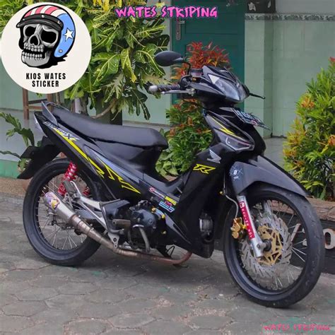 Striping Decal Pole Sticker Honda Supra X 125 Fi 2018 Racing Standard