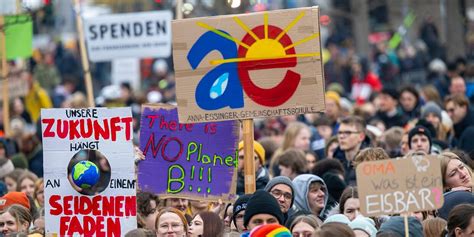 Klimastreik Fridays For Future Und Ver Di Demonstrieren Gemeinsam F R