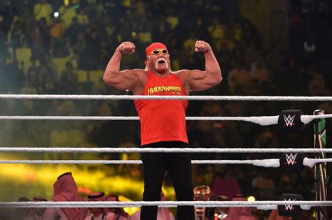 Wrestling Rumor Reactions: Hulk Hogan at WrestleMania?