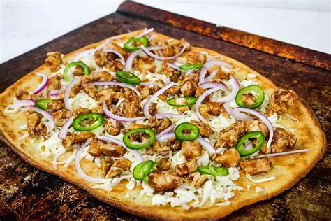 Easy Barbecue Chicken Pizza Honeybunch Hunts