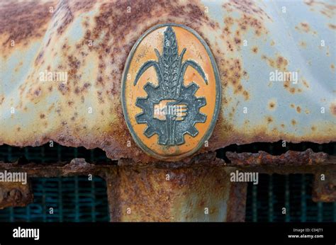 Fordson Major Tractor Logo Stock Photo Alamy