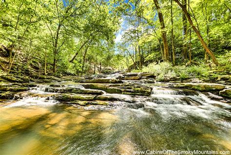 Pigeon Forge Cabin Waterfalls Edge From 31000