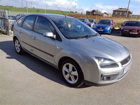 2005 Ford Focus 16 Zetec Climate Automatic 5 Door Hatchback Silver 12 Months Mot In