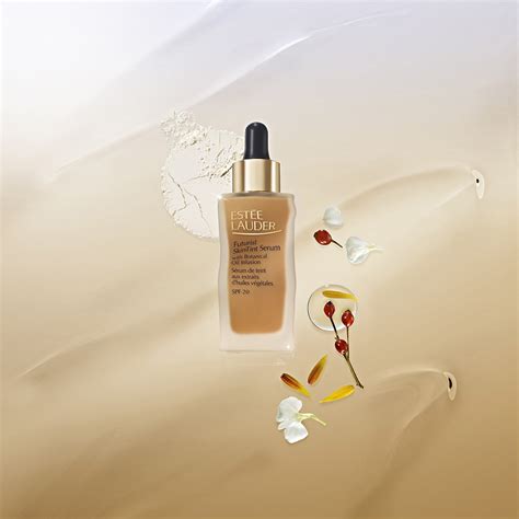 Futurist SkinTint Serum Fondotinta SPF 20 di ESTÉE LAUDER SEPHORA