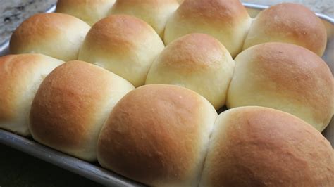 Homemade Soft Dinner Rolls Recipe Hawaiian Rolls Style Monay Youtube