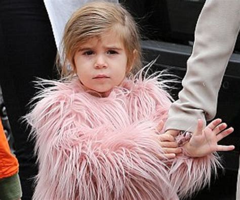 Penelope Disick Biography - Facts, Childhood, Family Life & Achievements