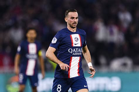 Ligue Des Champions PSG Fabian Ruiz Monte En Puissance Avant La