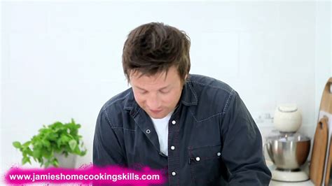 Jamie Oliver Talks You Through Preparing An Avocado Youtube