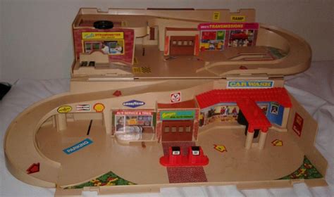 Vintage Mattel Hot Wheels Sto Go Service Center Car Wash Play Set