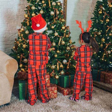 25 of the Cutest Matching Christmas Pajamas for the Family