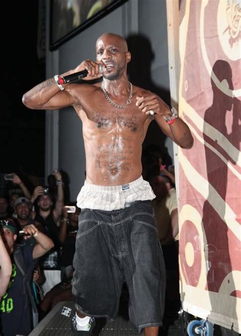 DMX Goes For Naked Run In Detroit Hotel Detroit Hotels And Articles