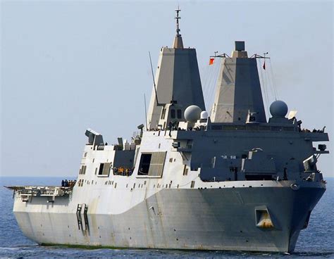 Lpd 17 Uss San Antonio Amphibious Transport Dock Us Navy Naval