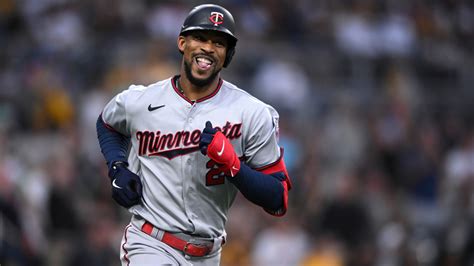 Twins Byron Buxton Heading Into 2023 Without Limitations