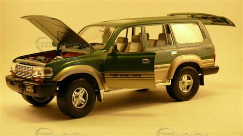 Toyota Land Cruiser Modellauto Von Road Tough Modelly