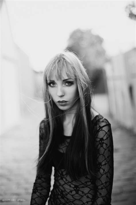 Merinda S's photo portfolio - 0 albums and 18 photos | Model Mayhem