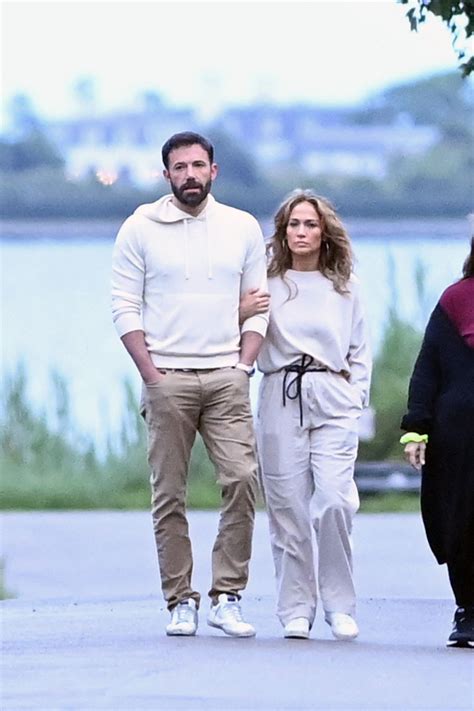 Jennifer Lopez And Ben Affleck Out In The Hamptons New York 0703