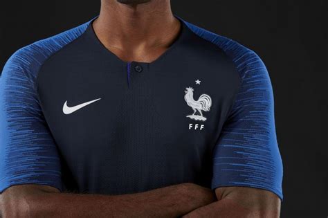 Cdm Nike Prépare Déjà La Deuxième étoile Sur Le Maillot Des Bleus