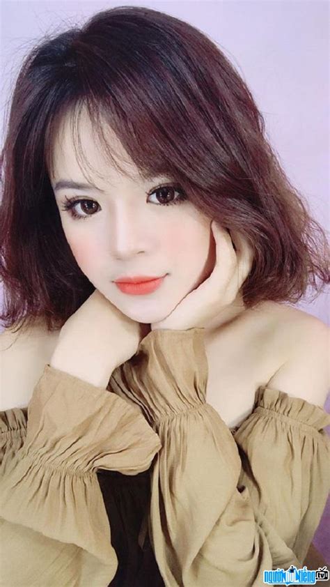 Hot girl Hà Đan