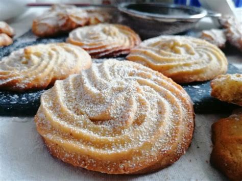 Biscotti Di Frolla Montata Alle Mandorle Curmifood