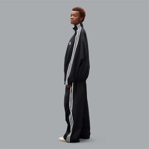 Adidas Trefoil Track Suit Top Black Adidas Uk Adidas Trefoil