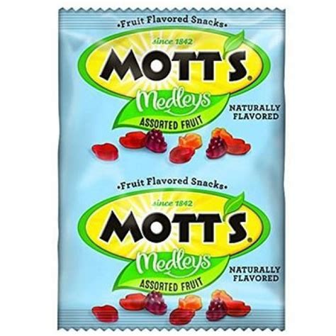 Motts Medley Assorted Fruit Flavored Snacks 90 Ct