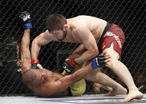 UFC 219: Khabib Nurmagomedov crushes Edson Barboza - Yahoo Sports