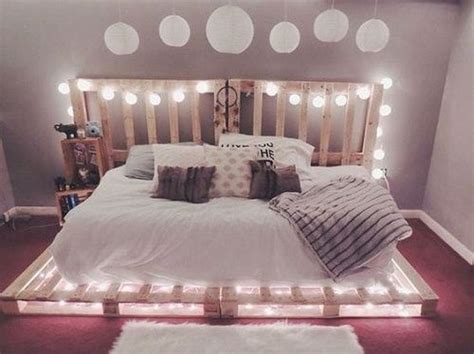 20 Amazing Bedroom Pallet Design Ideas With Images Diy Pallet Bed