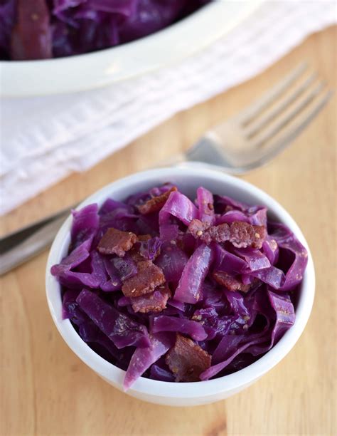 Braised red cabbage with bacon - Friday is Cake Night