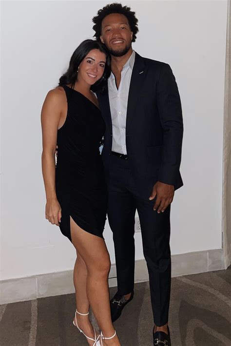 Knicks' Jalen Brunson gets engaged to girlfriend Ali Marks