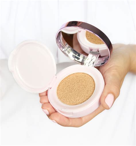 L Oreal Paris Nude Magique Cushion Podk Ad Do Twarzy W Poduszeczce