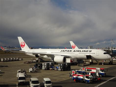 Jal 羽田空港にて 海上保安庁機と 衝突事故発生 気ままな飛行機人のプログ