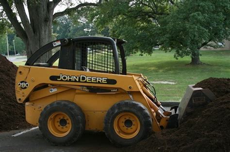 John Deere Skid Steer Loader Specs and Pricing