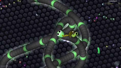 Slither Io 1 SNAKE Vs 1000 SNAKES Epic Slitherio Gameplay Slitherio