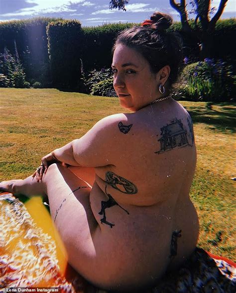 Lena Dunham Poses Completely Nude Outdoors As She Says She Is Loves