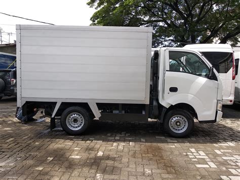 Harga Mobil Box Isuzu Baru Di Bekasi Truk Isuzu Box Bekasi