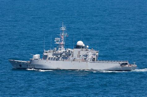 Fragata Francesa Fns Vendemiaire F De Marine Nationale Da Marinha Em