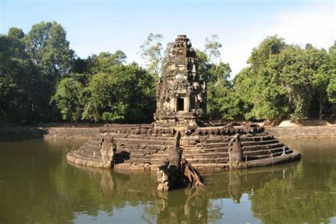 Neak Pean Temple, Cambodia: Photos, Best Things to Do, Top Tours